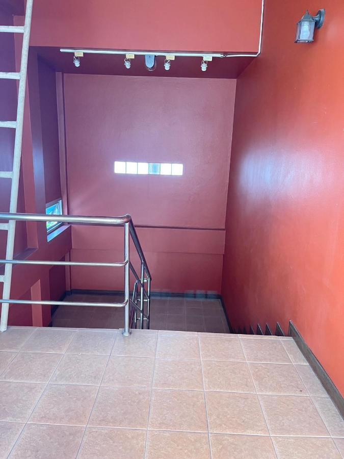 Baan Chinnakarn チエンマイ エクステリア 写真